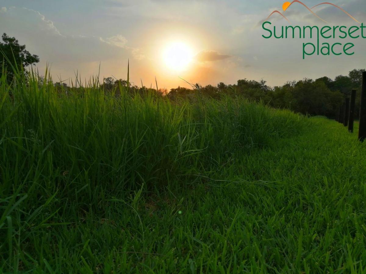 بيلا-بيلا Summerset Place Country House المظهر الخارجي الصورة