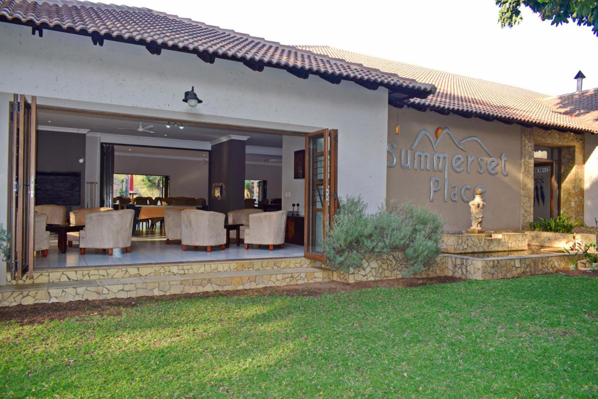 بيلا-بيلا Summerset Place Country House المظهر الخارجي الصورة